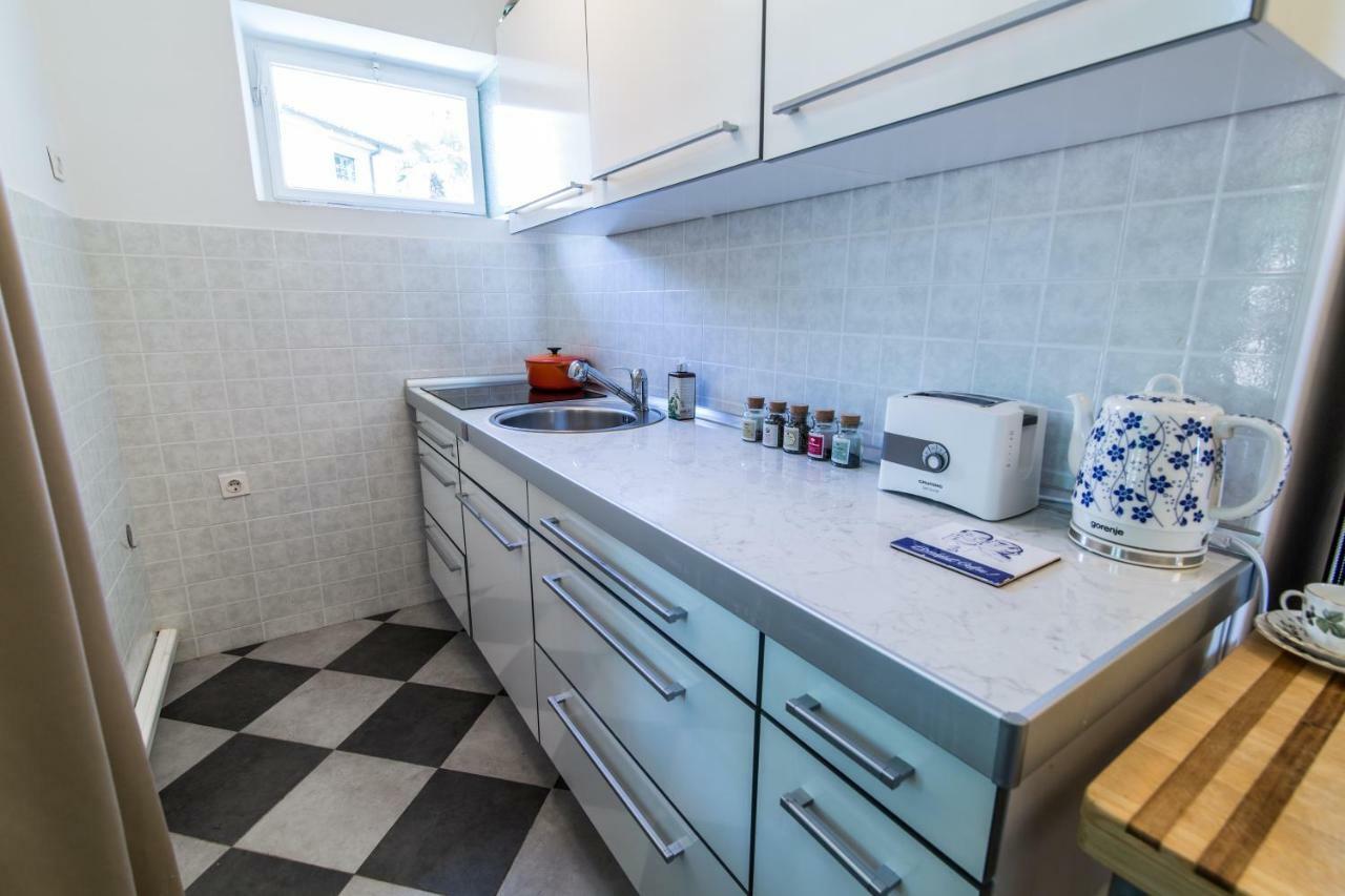 Penthouse And Piano Nobile Prkg Wifi Garden Near Beach Away From Roads Opatija Exteriör bild